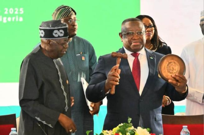 Afrique / CEDEAO : Julius Maada Bio prend la tête de la Cédéao et fixe ses priorités