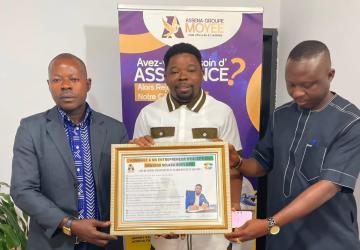 Abidjan : le PDG d'Assena Groupe Moyee distingué par l'ONG Afrique Transparence