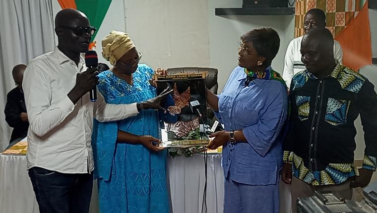 UNJCI : En tournée à Bouaké, Marie-Laure N'Goran prône l'unité et la valorisation des journalistes de l'intérieur